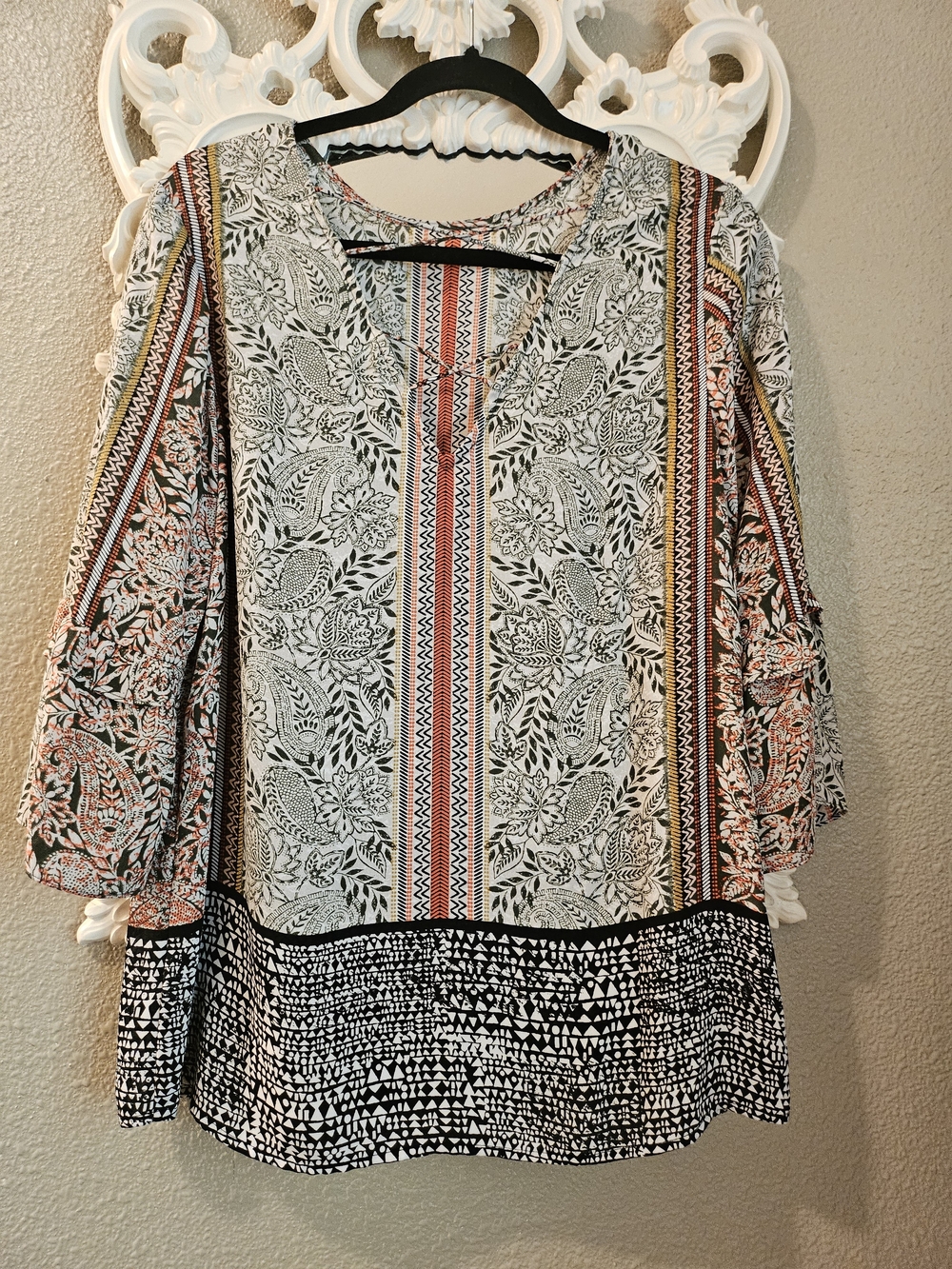 DR2 Printed Tunic Top in White, Black, Coral & Mustard